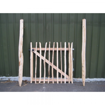 Kastanje houten Poort 100x100 cm inclusief 2 palen (bestelartikel)