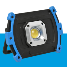 LED werklamp 10W 4000K 1000lm oplaadbaar NOG NIET BESTELLEN